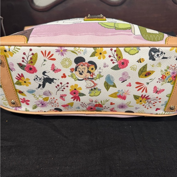 Dooney and Bourke Disney Minnie Mouse 2018 Flower Garden Tote - Picture 5 of 9